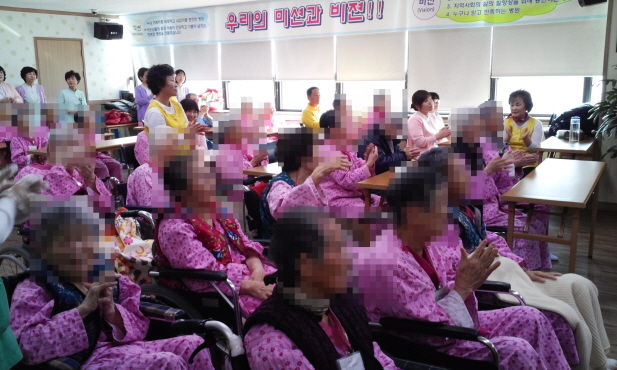 첨부