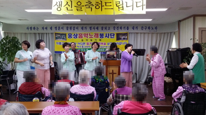 첨부 