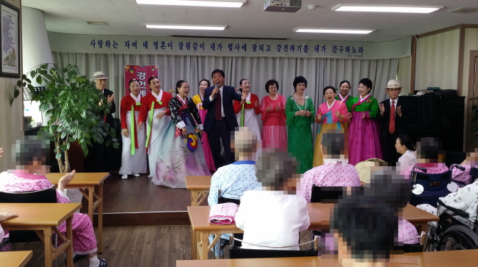 첨부 